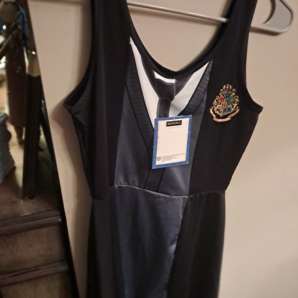 Black and White Hogwarts Dress Halloween BNWT plus Bonus Tshirt.